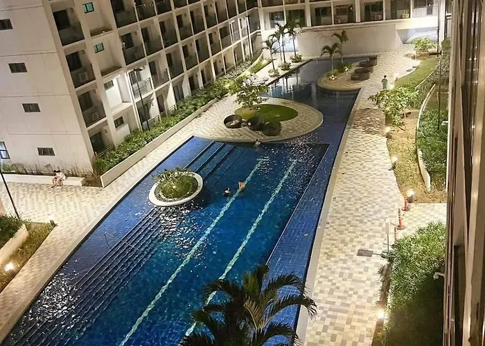 Apartment Budget Near Airport And Mall Of